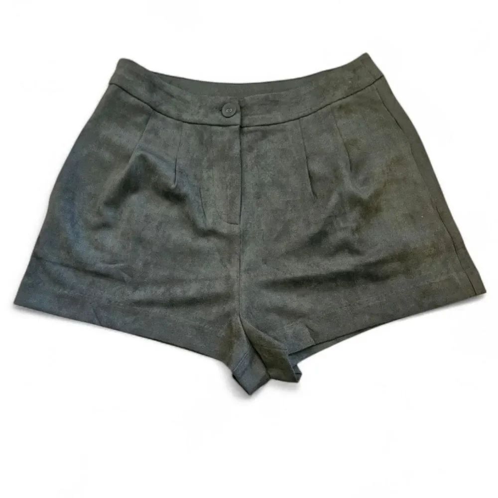 Mittoshop High-Waist Faux Suede Tailored Pleated Shorts Pockets Size Medium